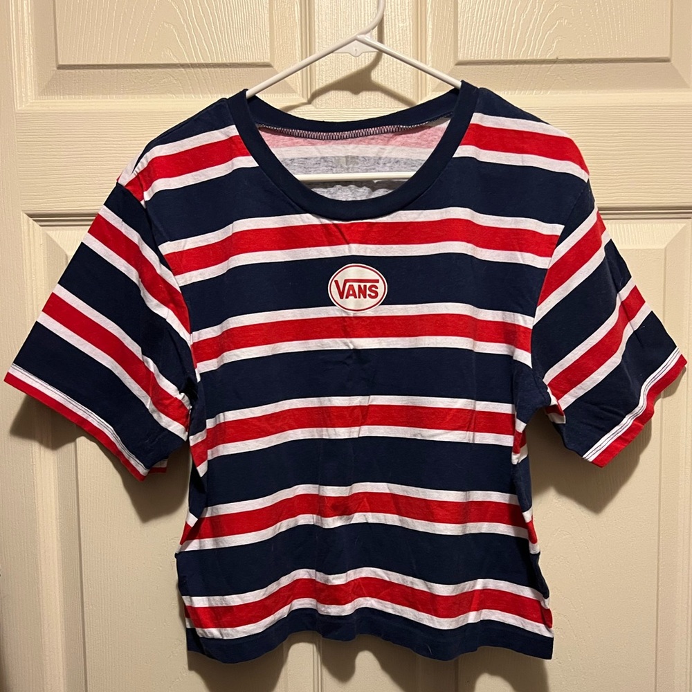 vans boxy cropped tee